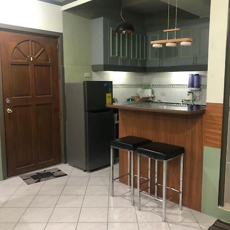 2 Separate Units, 1Br On 23Rd Flr And 3Br Penthouse On 41St Flr In Manila, Near Slec,Us Embassy, Mall And Parks With Excellent View Luaran gambar