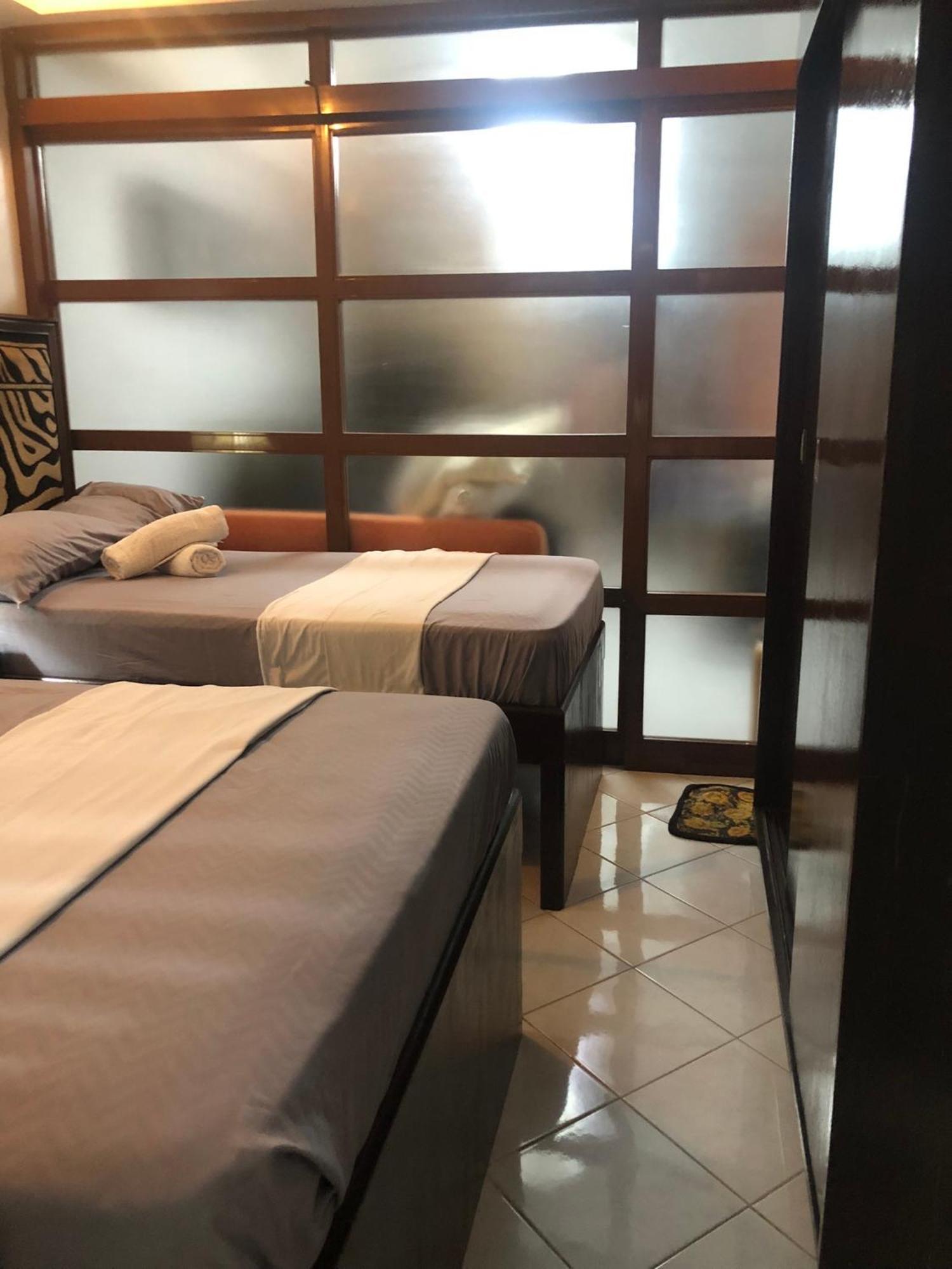 2 Separate Units, 1Br On 23Rd Flr And 3Br Penthouse On 41St Flr In Manila, Near Slec,Us Embassy, Mall And Parks With Excellent View Luaran gambar